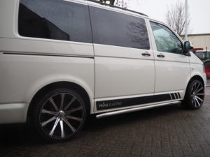 Autobestickering-Eindhoven-Prins-Elektro-Volkswagen-Transporter