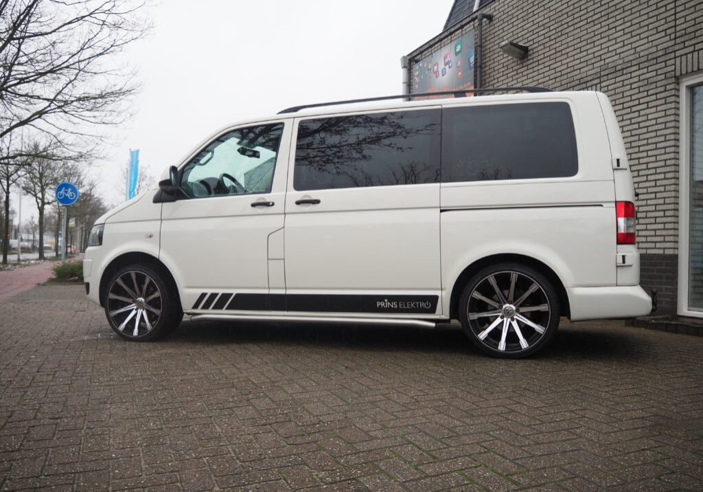 Autobestickering-Eindhoven-Prins-Elektro-Volkswagen-Transporter