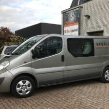 busbelettering Opel Vivaro