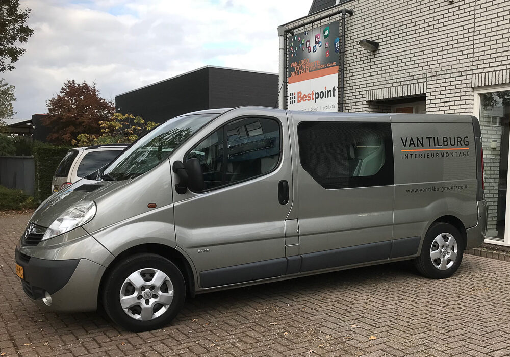 busbelettering Opel Vivaro